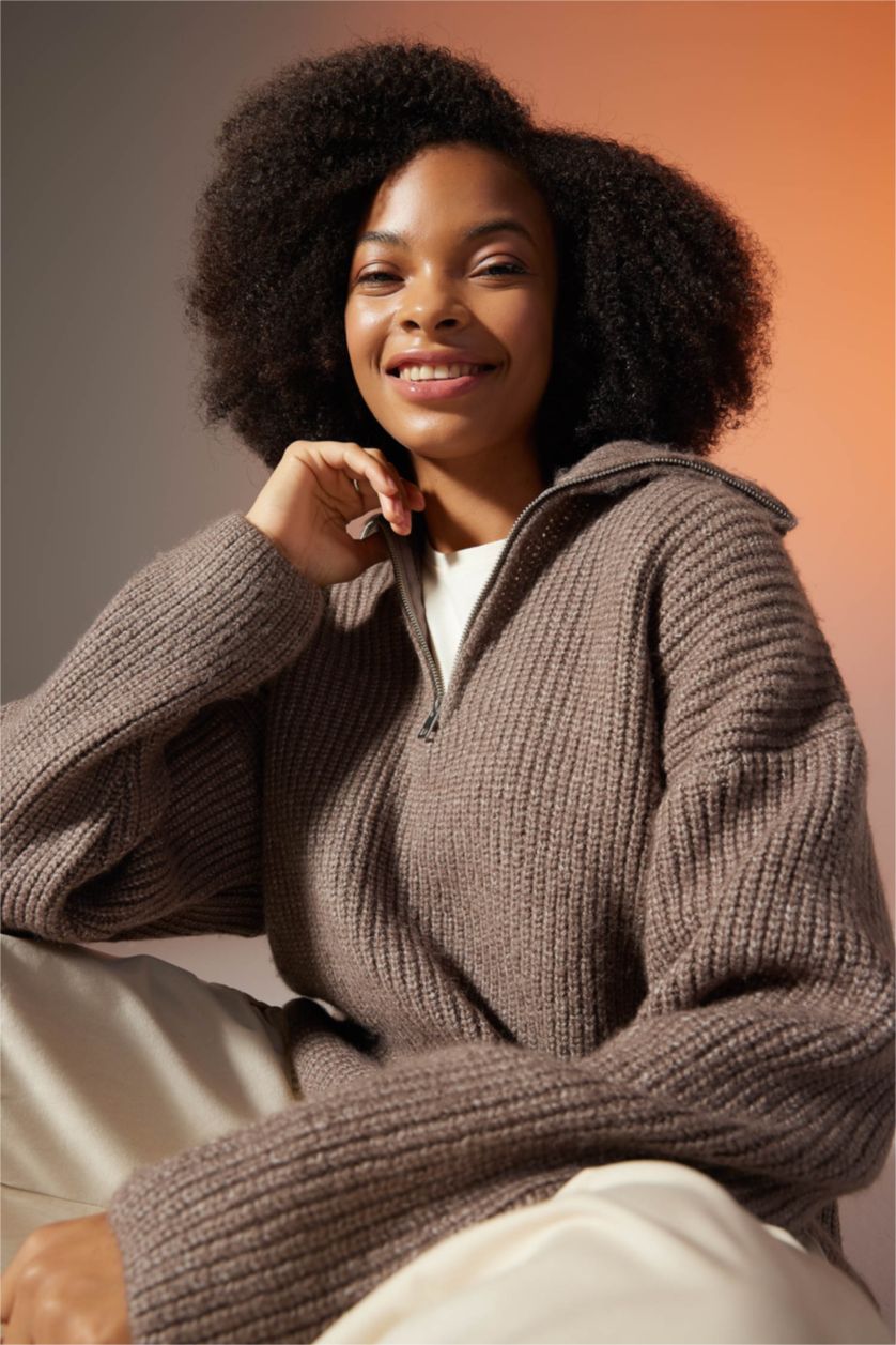 WOMAN Beige Oversize Fit Polo Collar Pullover