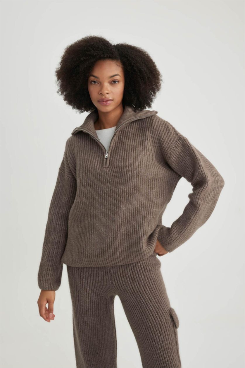 WOMAN Beige Oversize Fit Polo Collar Pullover