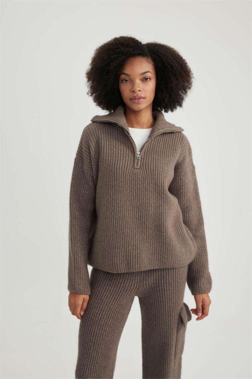 WOMAN Beige Oversize Fit Polo Collar Pullover