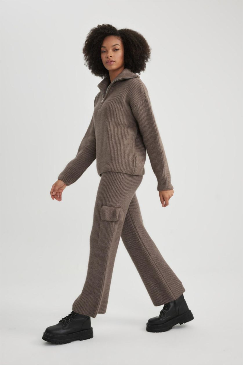 حريمي بيج بنطلون تريكو وايد ليج كارجو بجيب