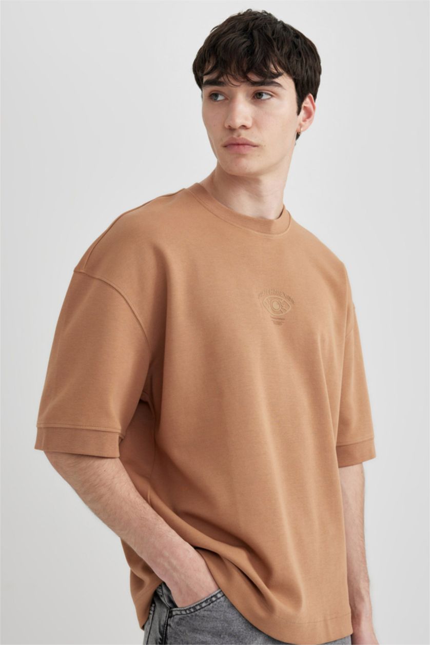 Erkek Camel Loose Fit Bisiklet Yaka Baskılı Ağır Kumaş Kısa Kollu Tişört
