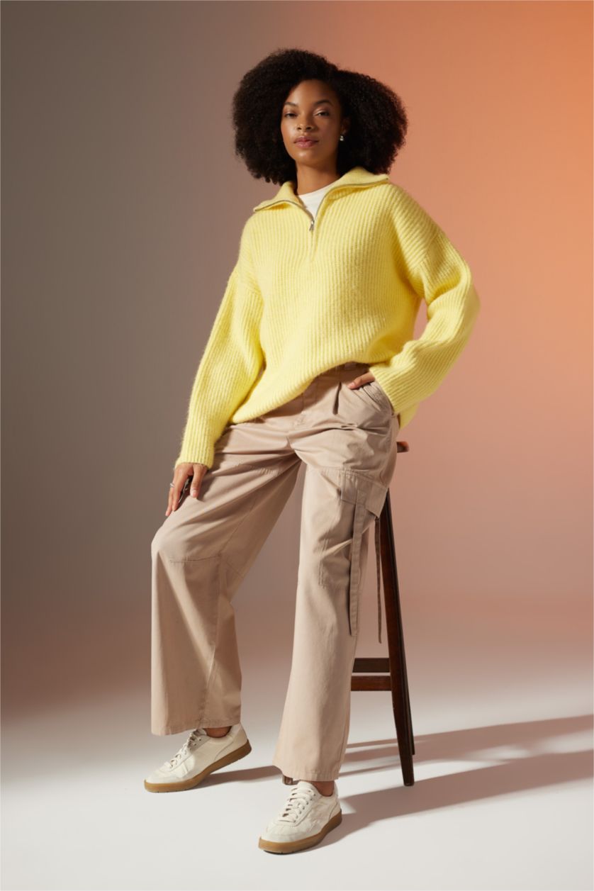 Woman Beige Wide Leg High Waist Cargo Pants