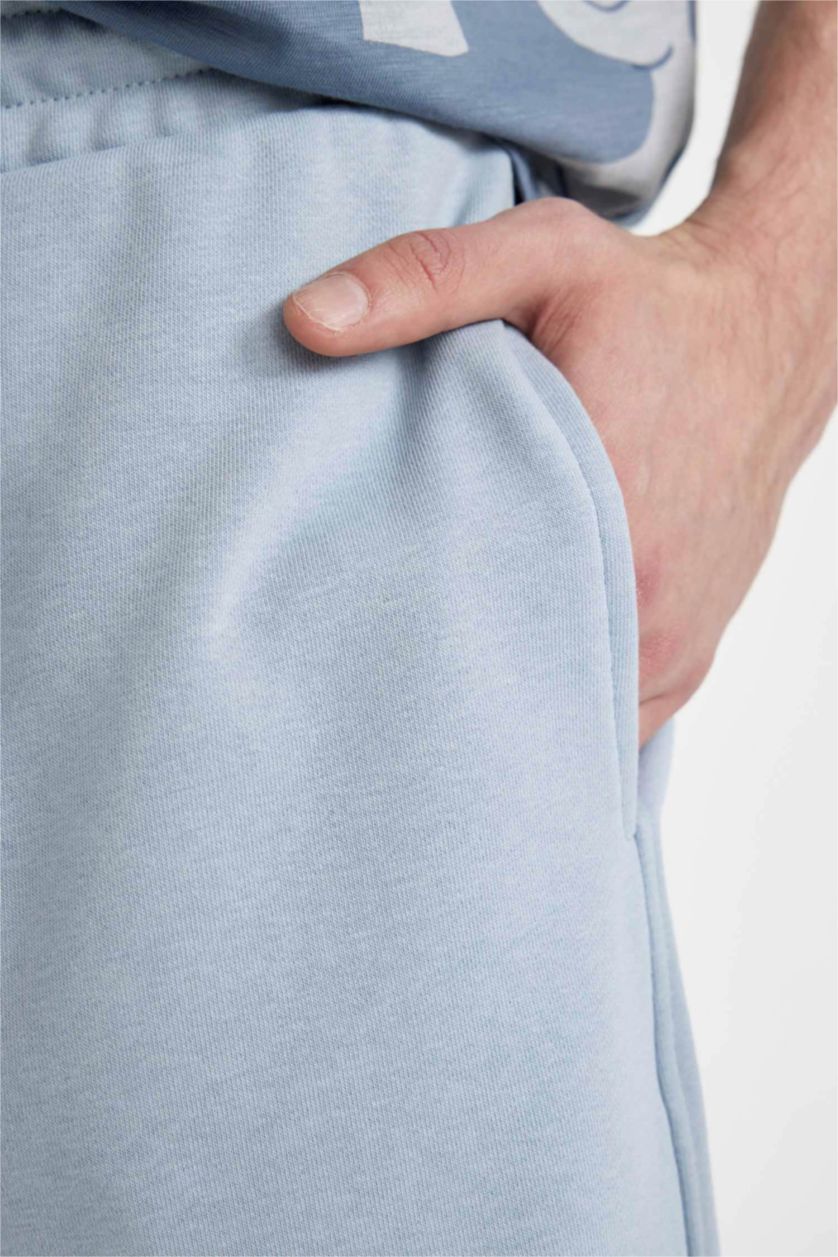 Erkek Açık Mavi Regular Fit Düz Paça Basic Düz Şort