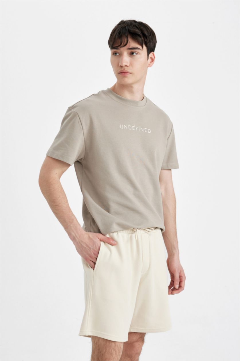 Man Sand Regular Fit Regular Hem Shorts