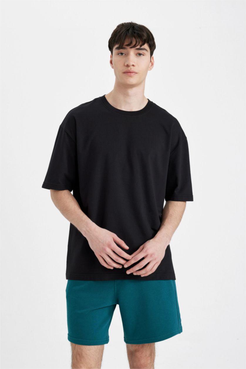 Erkek Koyu Yeşil Regular Fit Düz Paça Basic Düz Şort