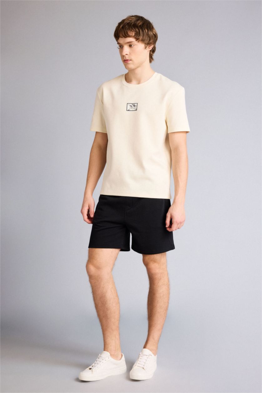 Erkek Siyah Regular Fit Düz Paça Beli Bağcıklı Cepli Basic Düz Şort