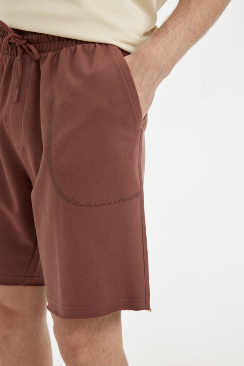 Erkek Açık Kahve %100 Pamuk Slim Fit Dar Kesim Dar Paça Cepli Basic Düz Şort
