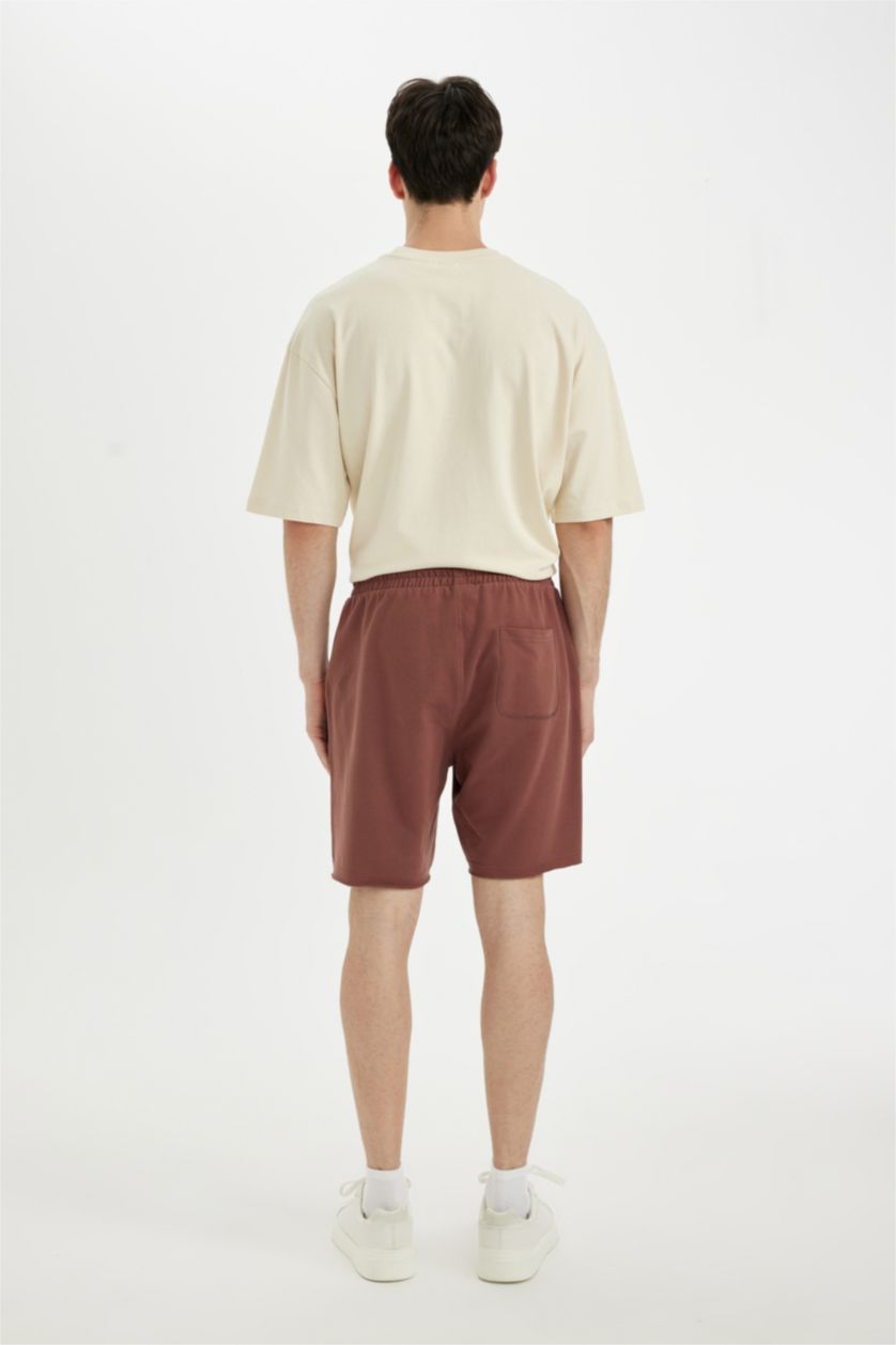 Erkek Açık Kahve %100 Pamuk Slim Fit Dar Kesim Dar Paça Cepli Basic Düz Şort
