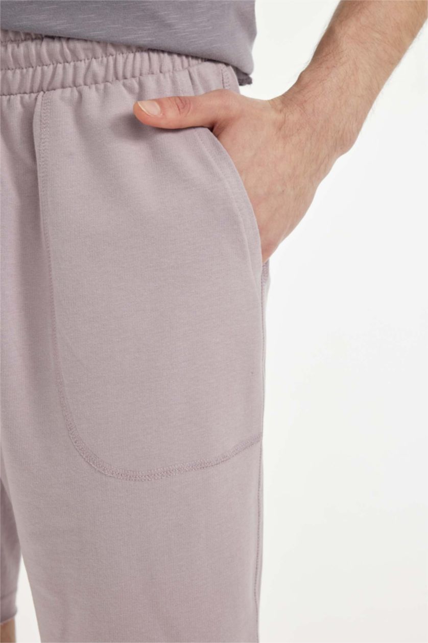 Erkek Açık Gülkurusu Slim Fit Dar Kesim Dar Paça Cepli Basic Düz Şort