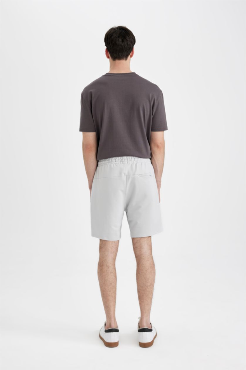 Man Light Grey Slim Fit Super Skinny Hem Shorts