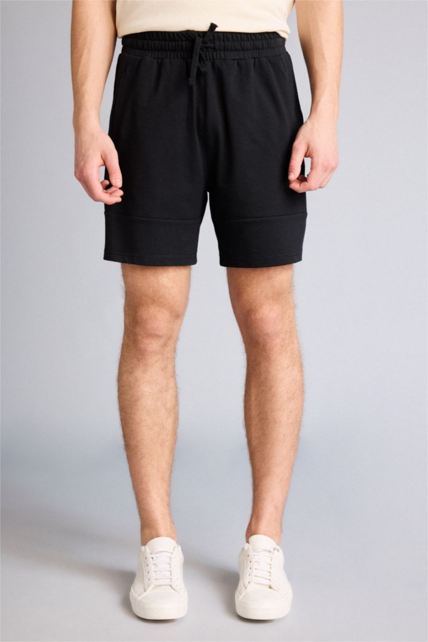 Man Black Slim Fit Super Skinny Hem Shorts
