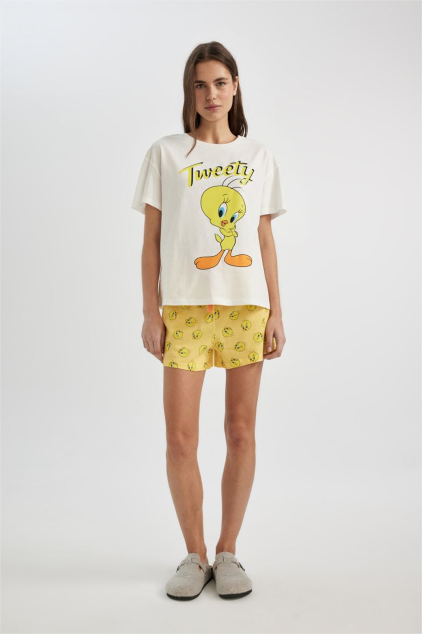 Kadın Sarı Looney Tunes Pijama Takım Kısa Kollu Üst  Şort Beli Lastikli Alt -Fall in Love