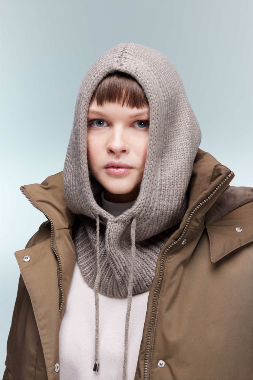 Woman Beige Woman Scarf