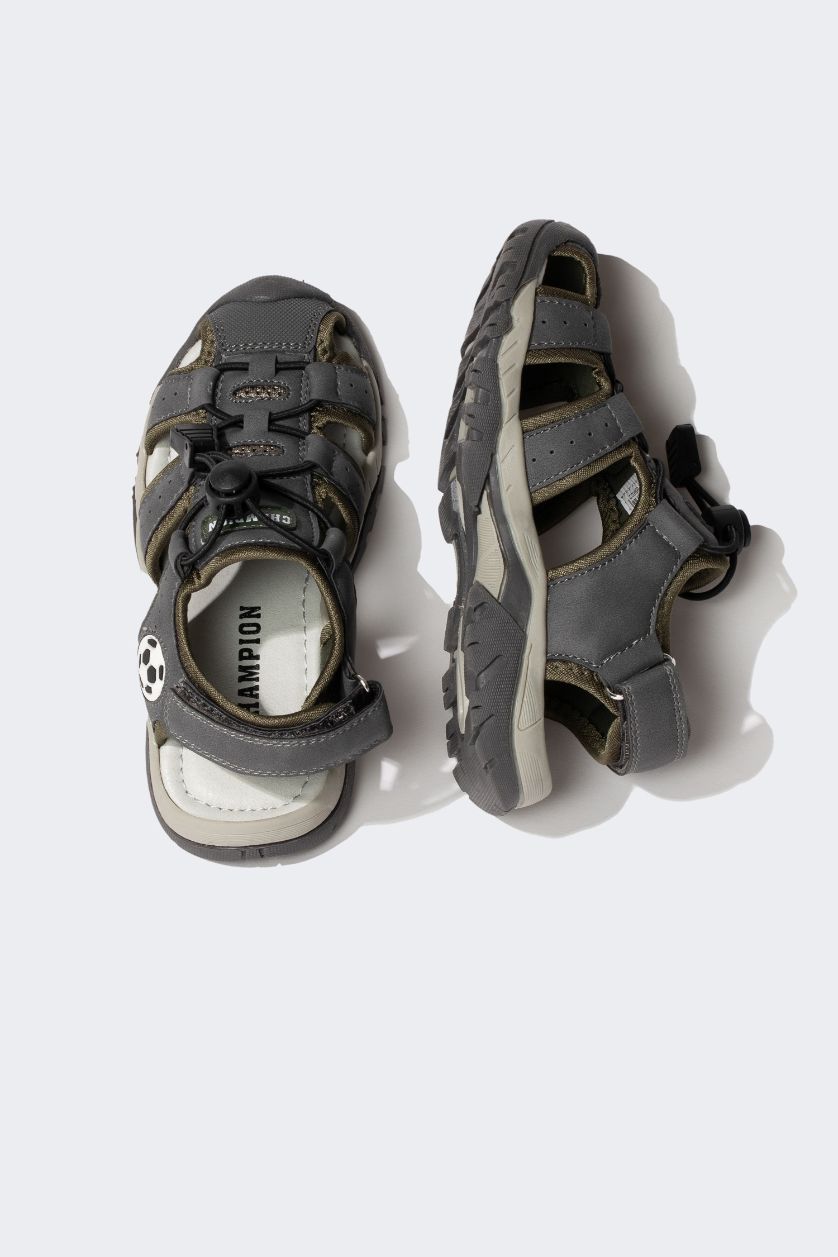 Erkek Çocuk - Genç Erkek Gri Cırt Cırtlı Tırtıklı Taban Suni Deri Sandalet Erkek Çocuk