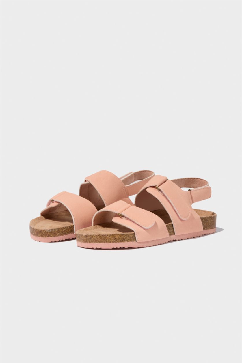 بنات Peach صندل بكعب مسطح