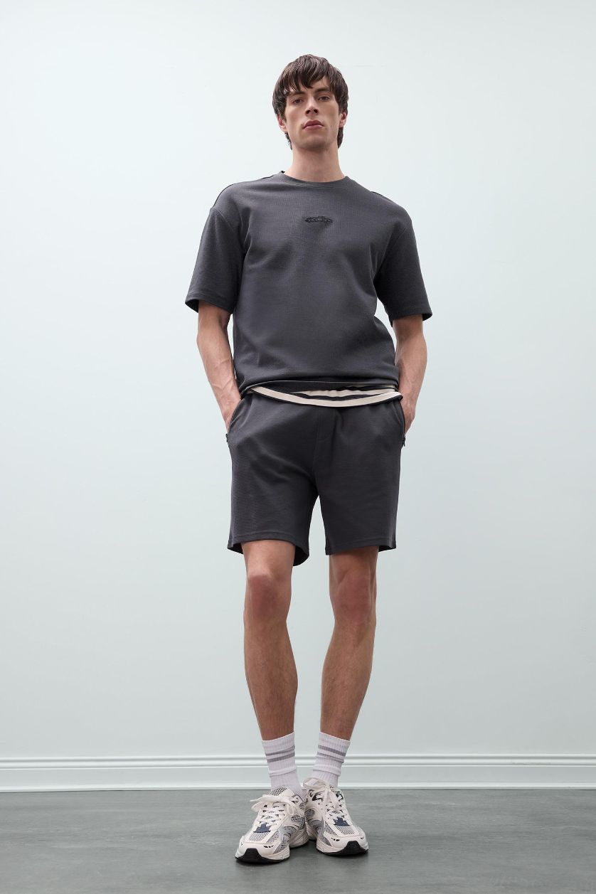 MAN Anthracite Regular Fit Regular Hem Shorts