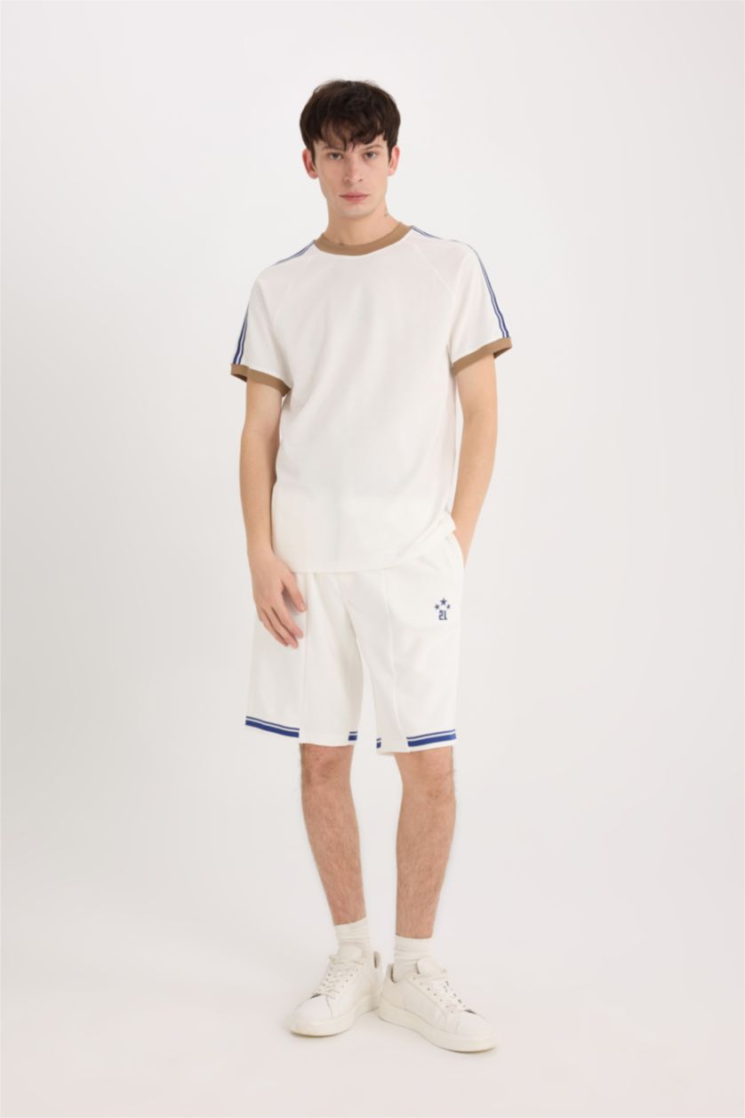 Man Ecru Regular Fit Regular Leg Shorts