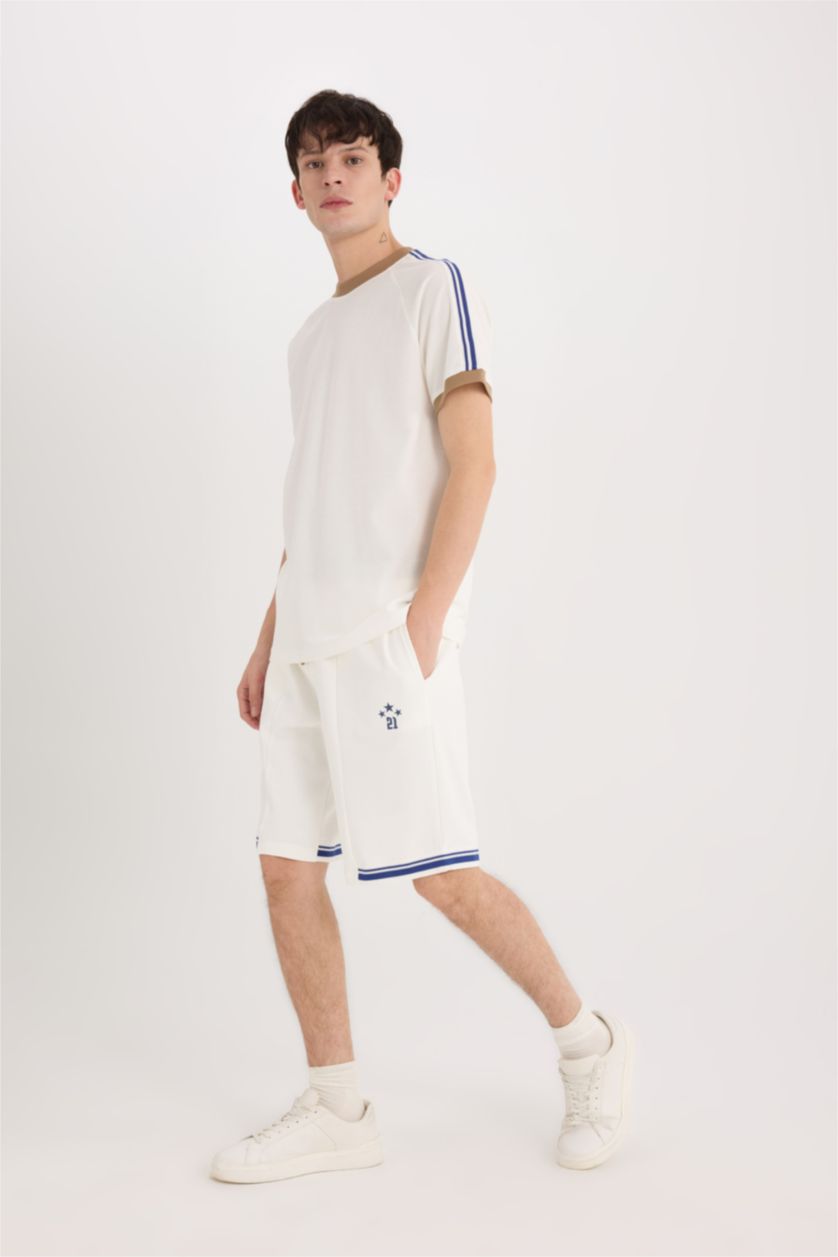 Man Ecru Regular Fit Regular Leg Shorts