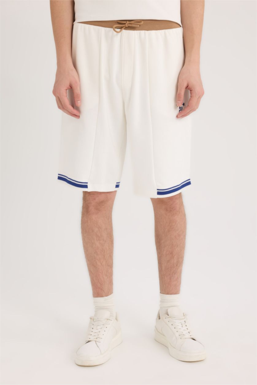 Man Ecru Regular Fit Regular Leg Shorts