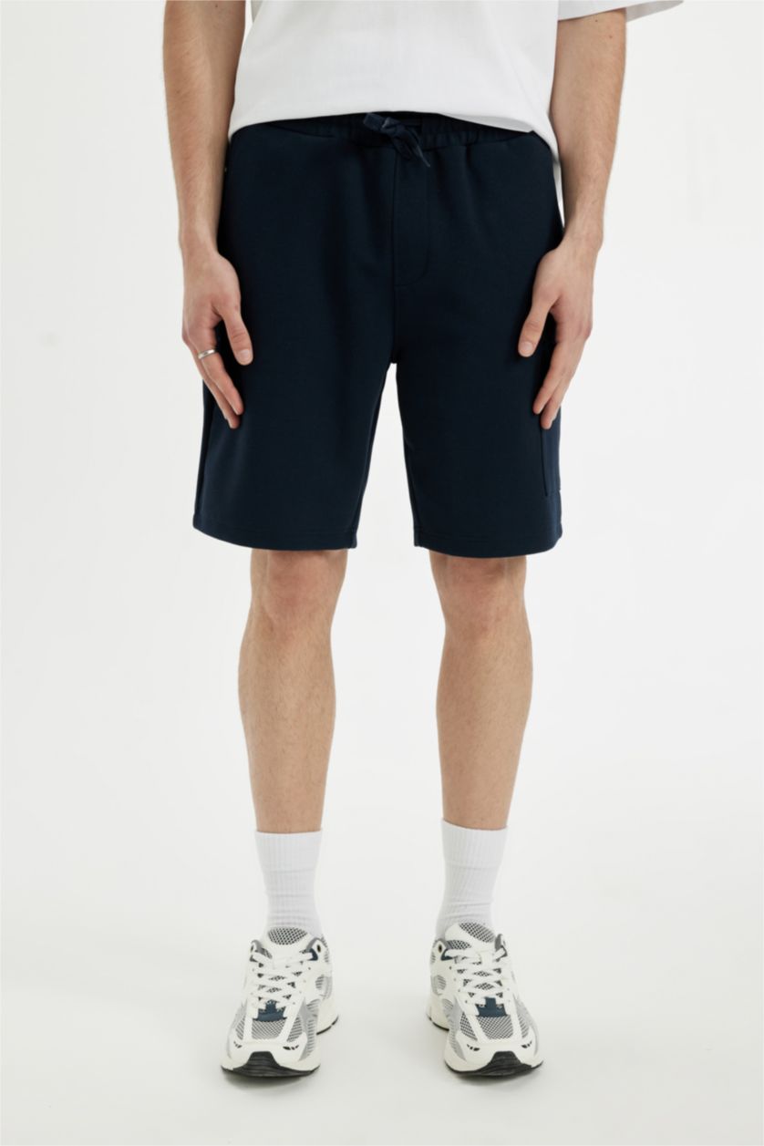 Man NAVY Regular Fit Regular Hem Shorts