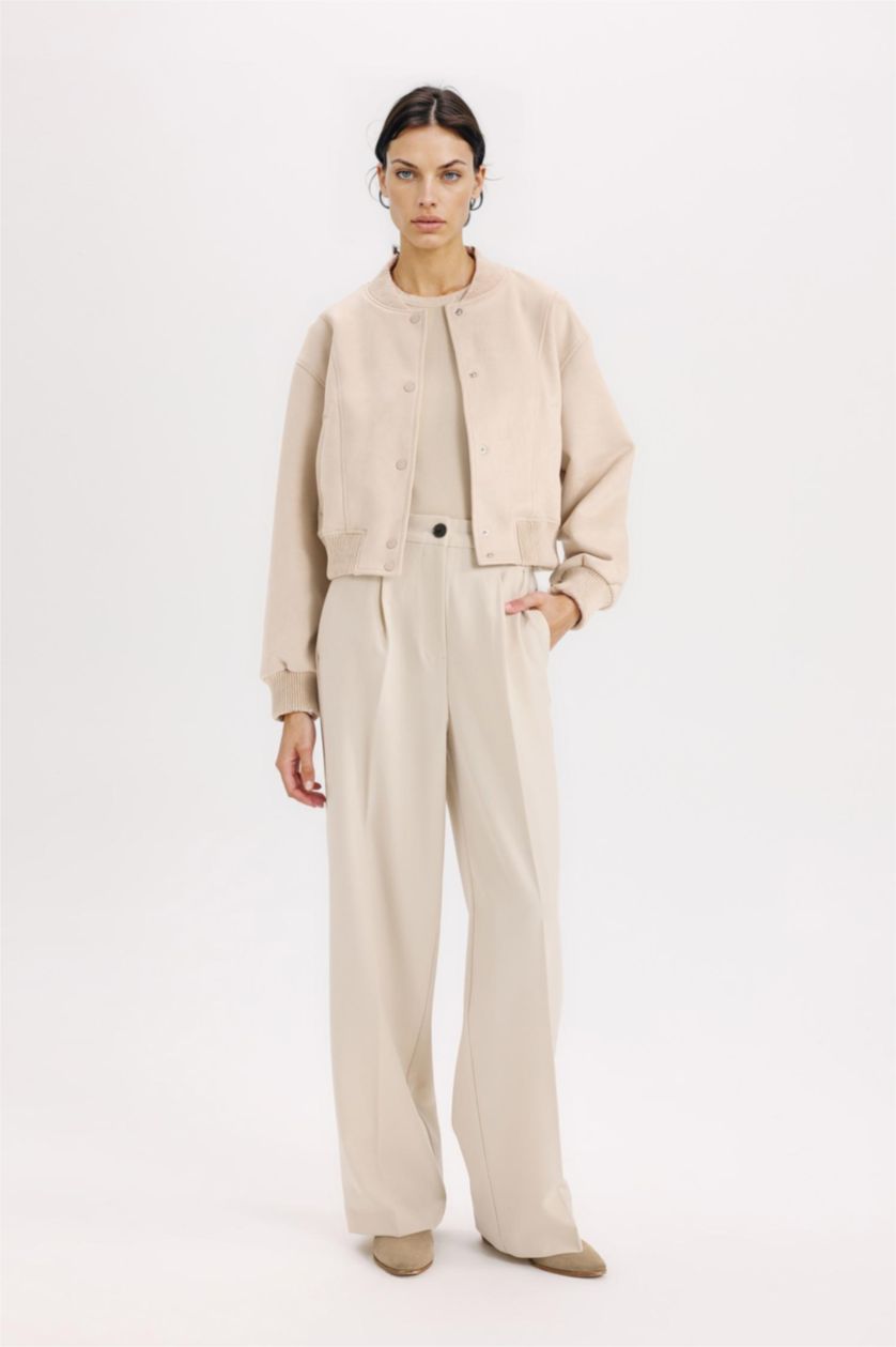 Kadın Ekru 	Kolej Yaka Bomber Mont Ceket Basic Düz Çıtçıtlı Süet