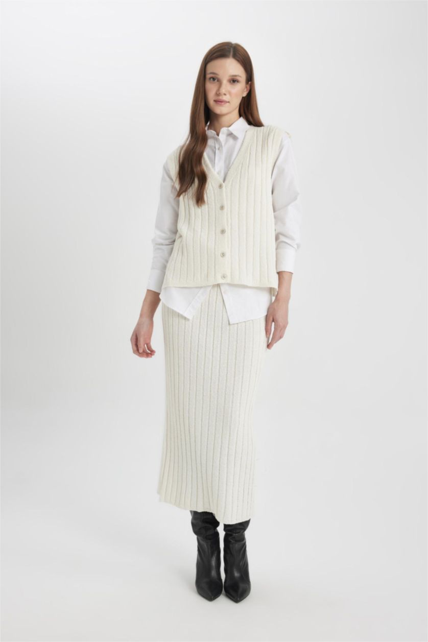 نساء بيج فاتح تنورة طويلة تريكو قصة عادية