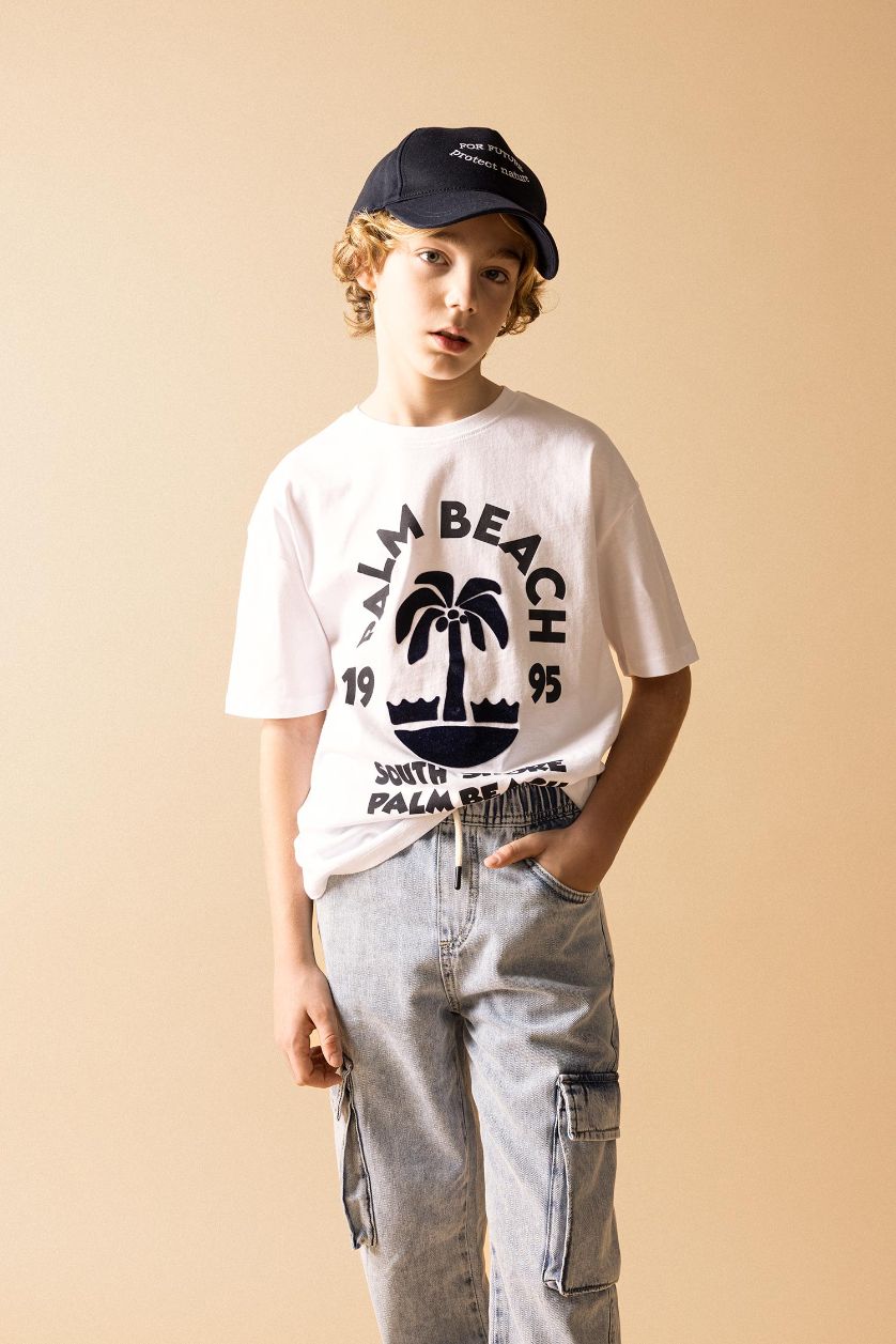 Boys & Teens White Boy Oversize  Crew Neck Printed T-Shirt