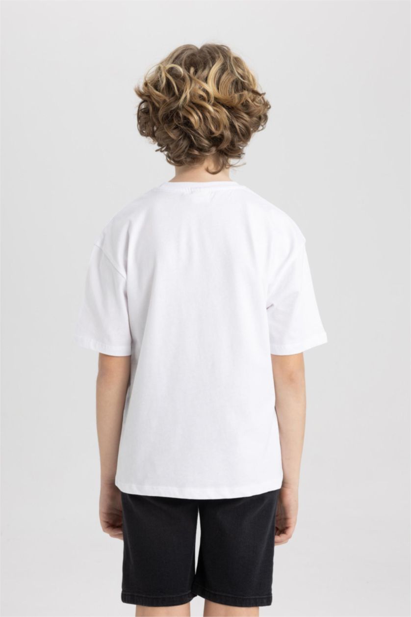 Boys & Teens White Boy Oversize  Crew Neck Printed T-Shirt