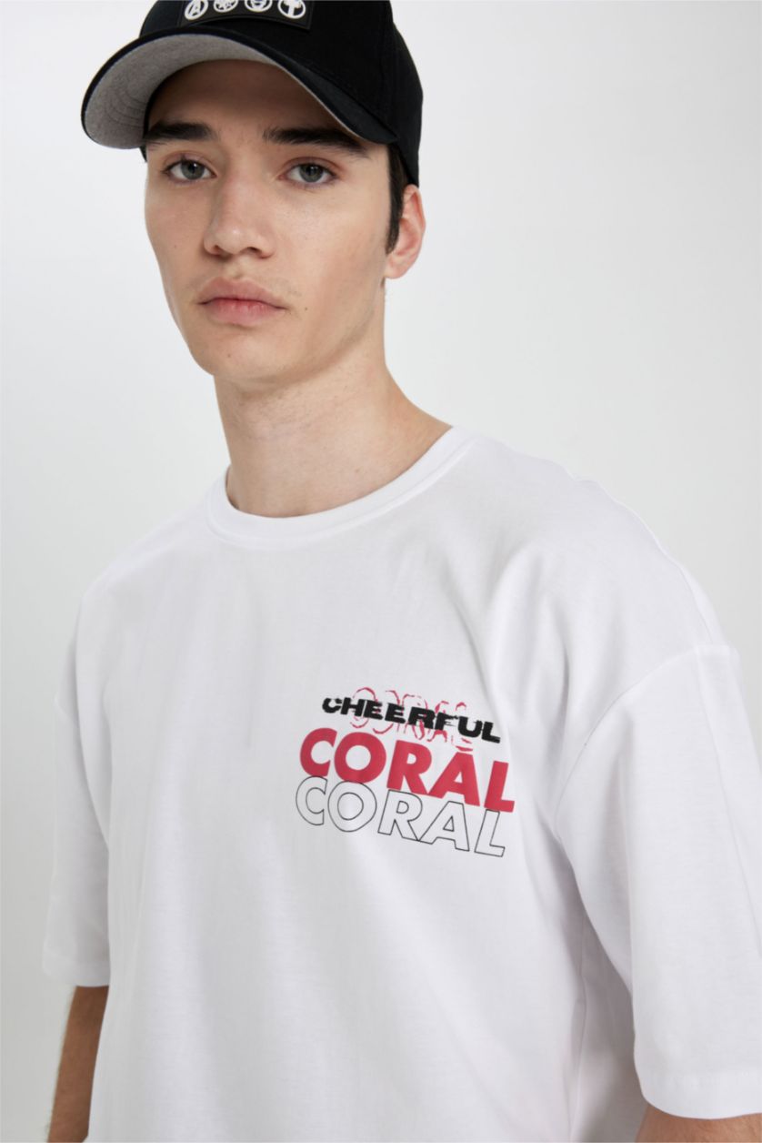 Man White Oversize Crew Neck Back Printed T-Shirt