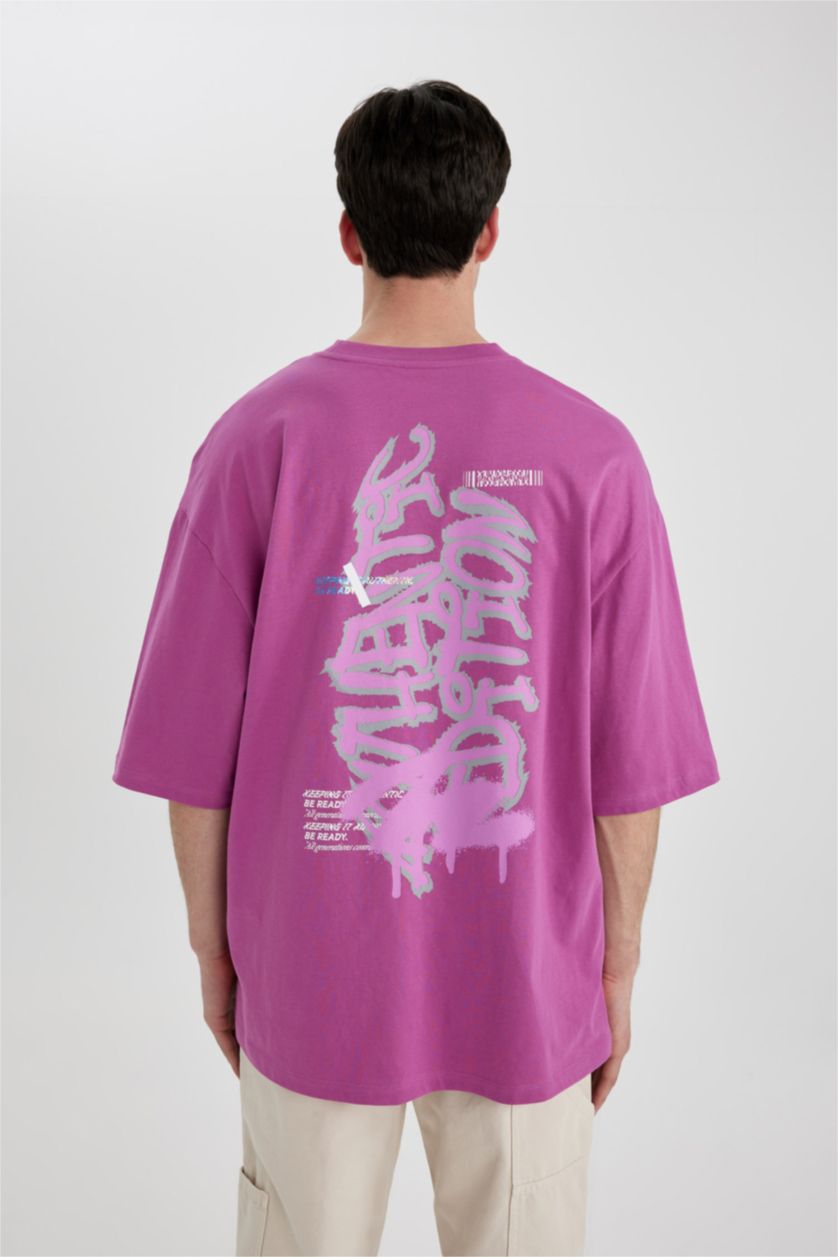 Man Purple Loose Fit Crew Neck Back Printed T-Shirt