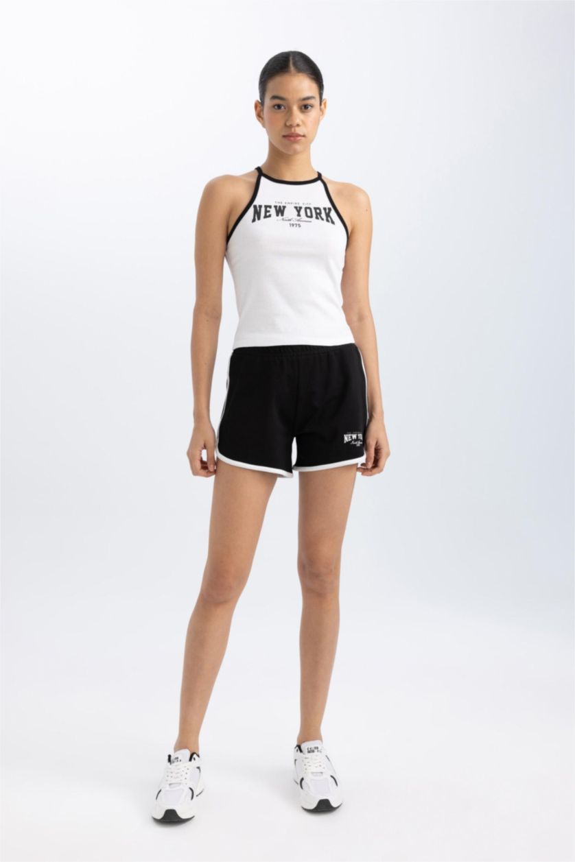 WOMAN White DeFactoFit Crew Neck Ribbed Crop Top