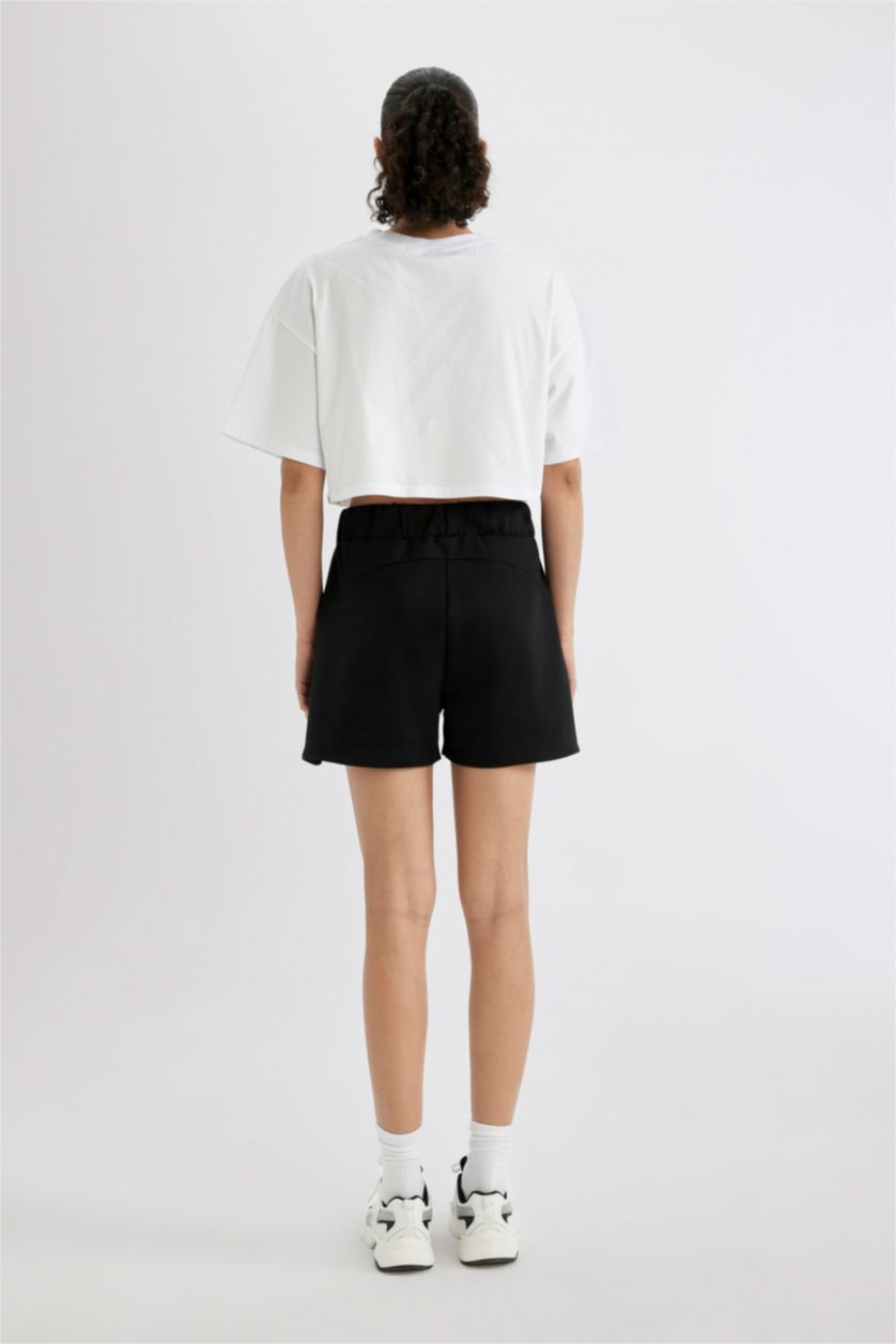 Kadın Siyah DeFactoFit Oversize Geniş Kalıp Sporcu Şort