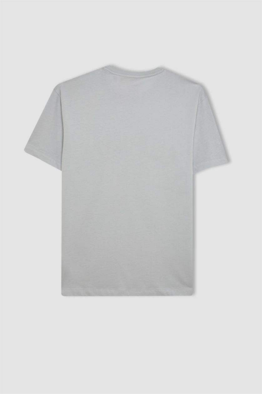 رجال رمادي فاتح تي شيرت نص كم مطبوع بياقة مستديرة وقصة عادية