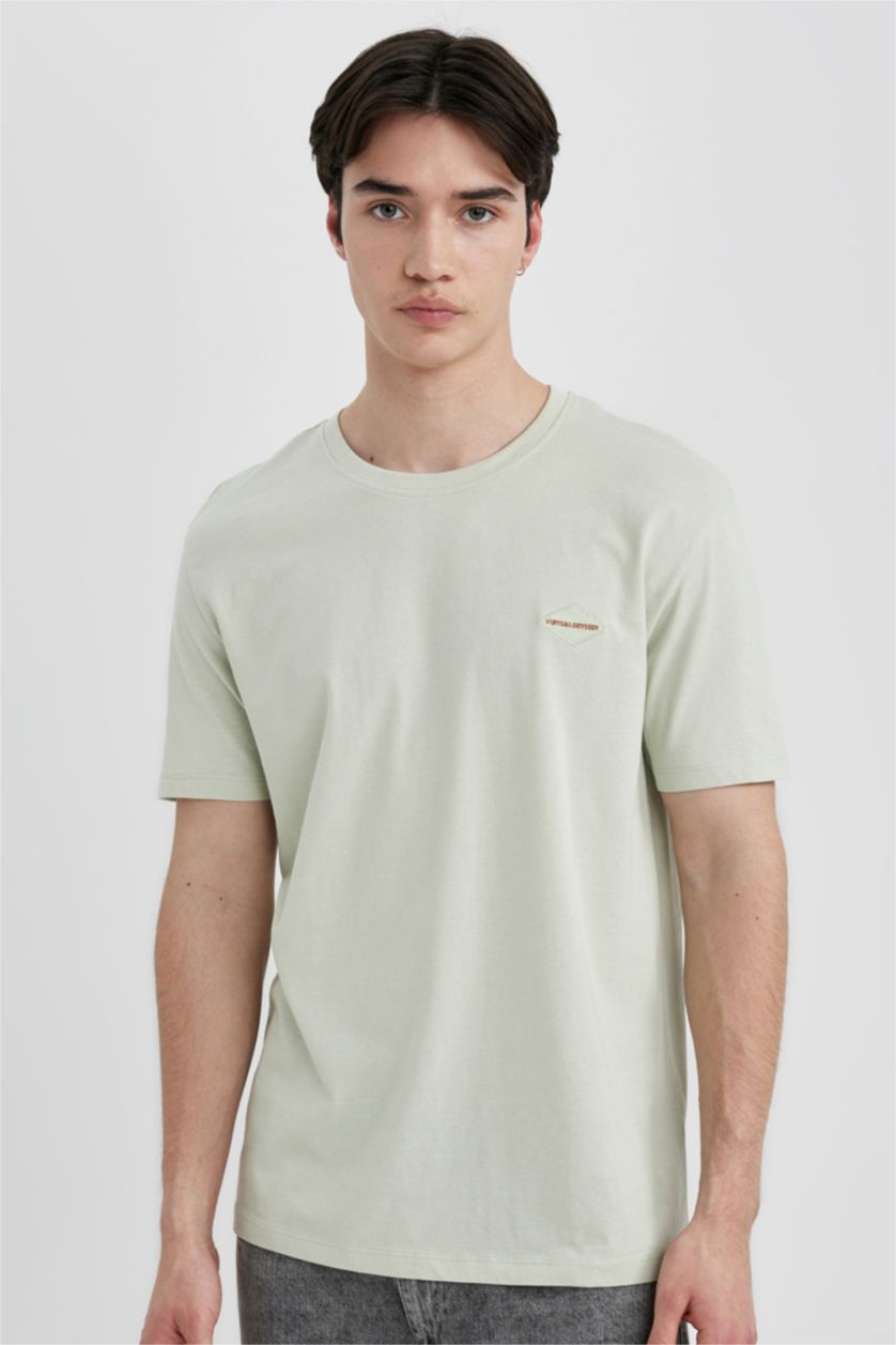 MAN Mint Regular Fit Crew Neck Printed T-Shirt