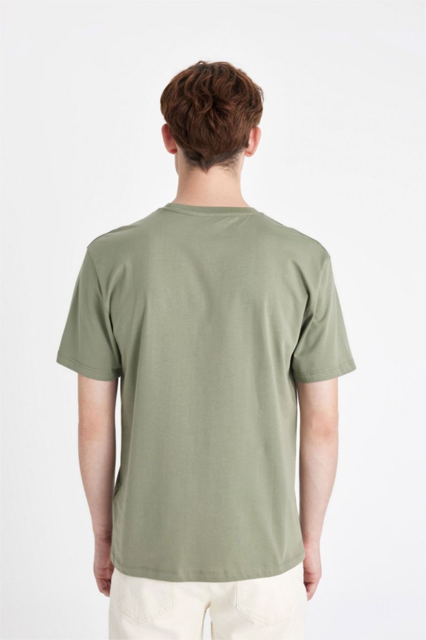 رجالي كاكي تيشيرت نص كم مطبوع قصة عادية