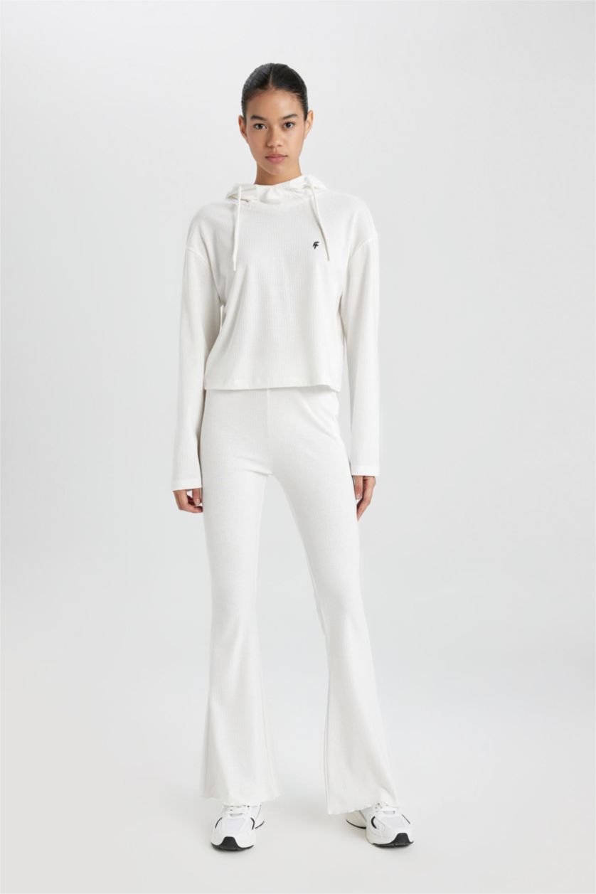 FEMME Écru T-Shirt Coupe Standard à Manches Longues Brodé à Capuche DeFactofit