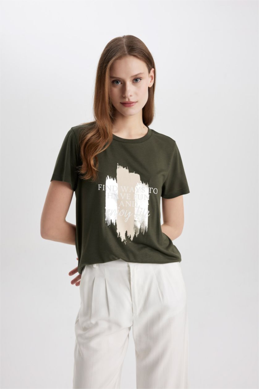 Женщины Темный хаки Футболка свободного кроя с круглым вырезом и принтом