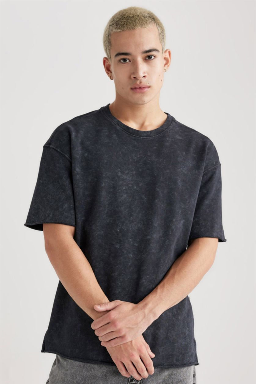 Erkek Antrasit Comfort Regular Fit Rahat Kalıp Bisiklet Yaka Yıkamalı Soluk Efektli Kısa Kollu Tişört