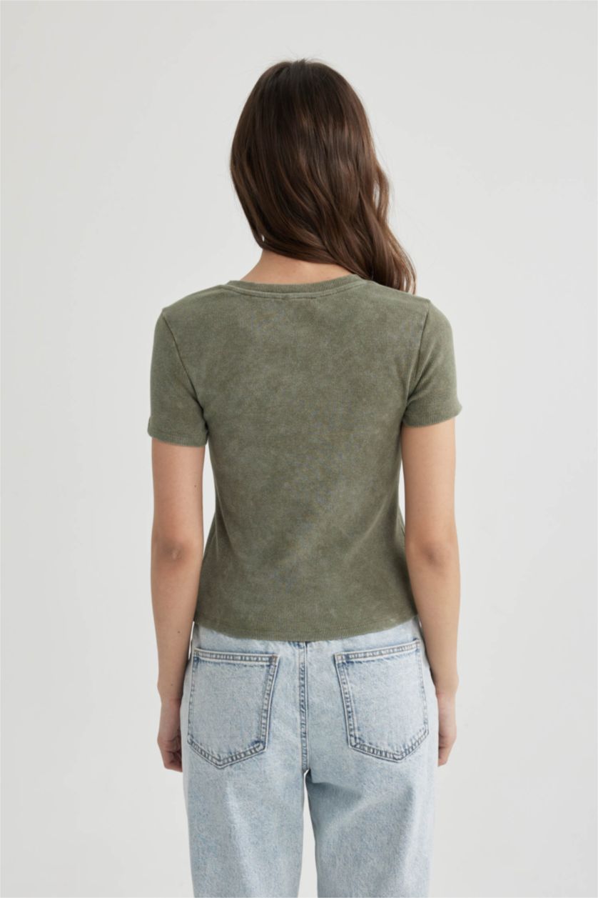 FEMME Kaki Clair T-Shirt Slim Col Rond à Manches Courtes à Effet Délavé