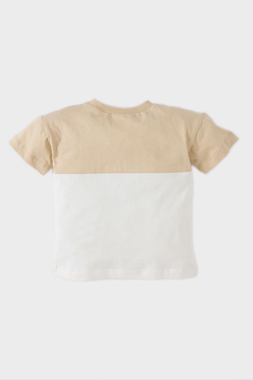 مولود ذكر اللون الرملي تيشيرت اولادي ملون نص كم قصة عادي