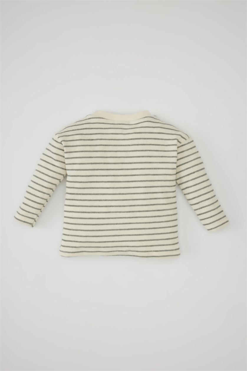 مولود ذكر بيج فاتح تي شيرت ولادي مخطط كم طويل وقصة عادية