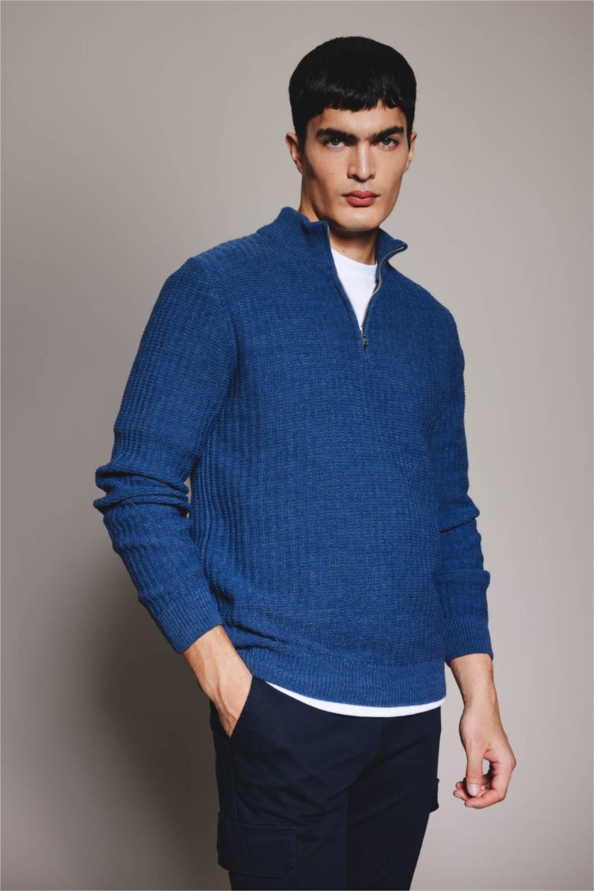 رجال نيلي بلوز تريكو قصة عادية بياخة عالية بسحاب