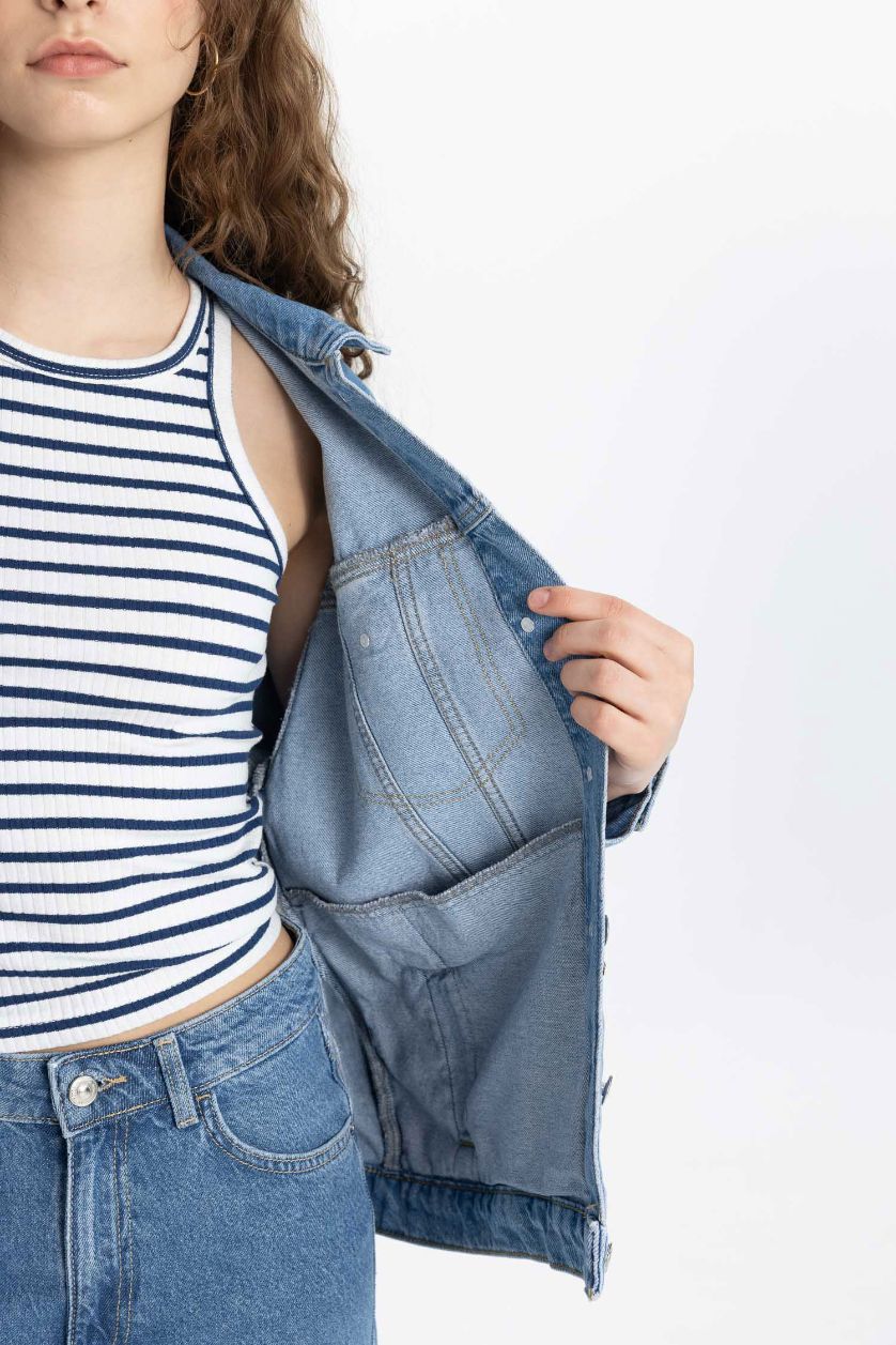 نساء نيلي فاتح جاكيت جينز واسع