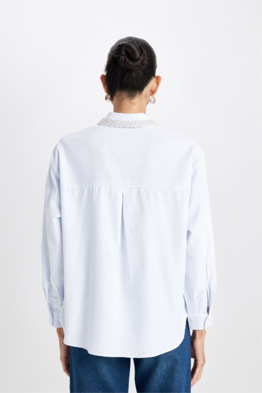 Kadın Violet Beyaz Oversize Geniş Kalıp Çizgili Yaka Boncuklu Oxford Uzun Kollu Gömlek