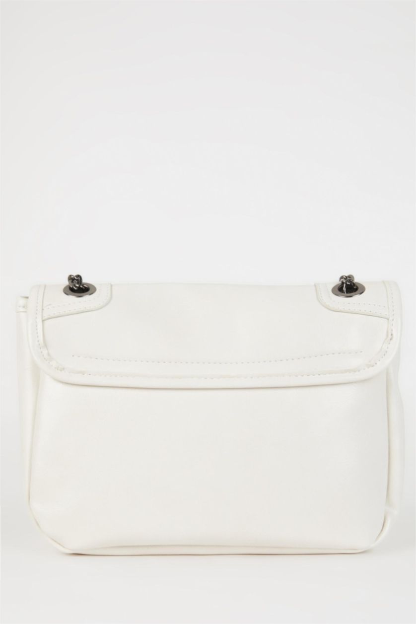 Kadın Bej Kadın Toka Detaylı Suni Deri Omuz Çantası