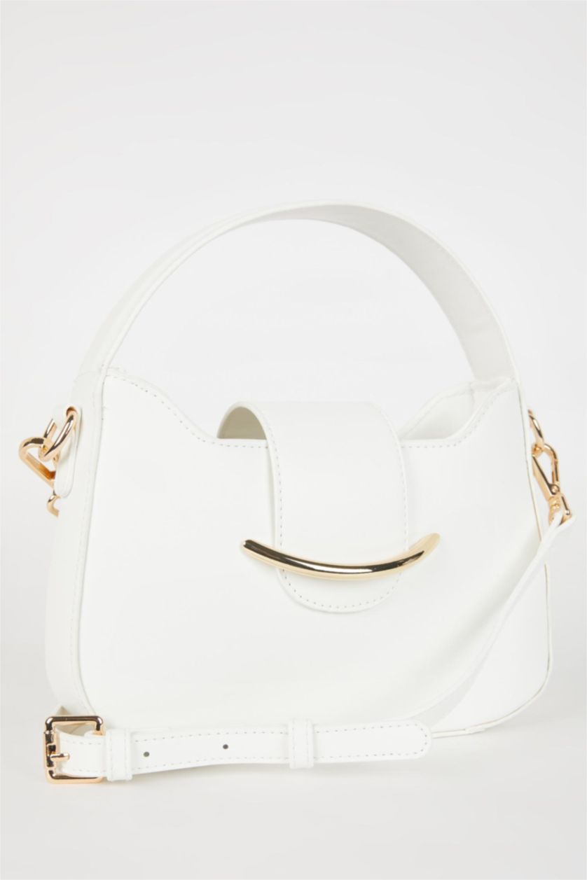 Woman White Faux Leather Shoulder bag