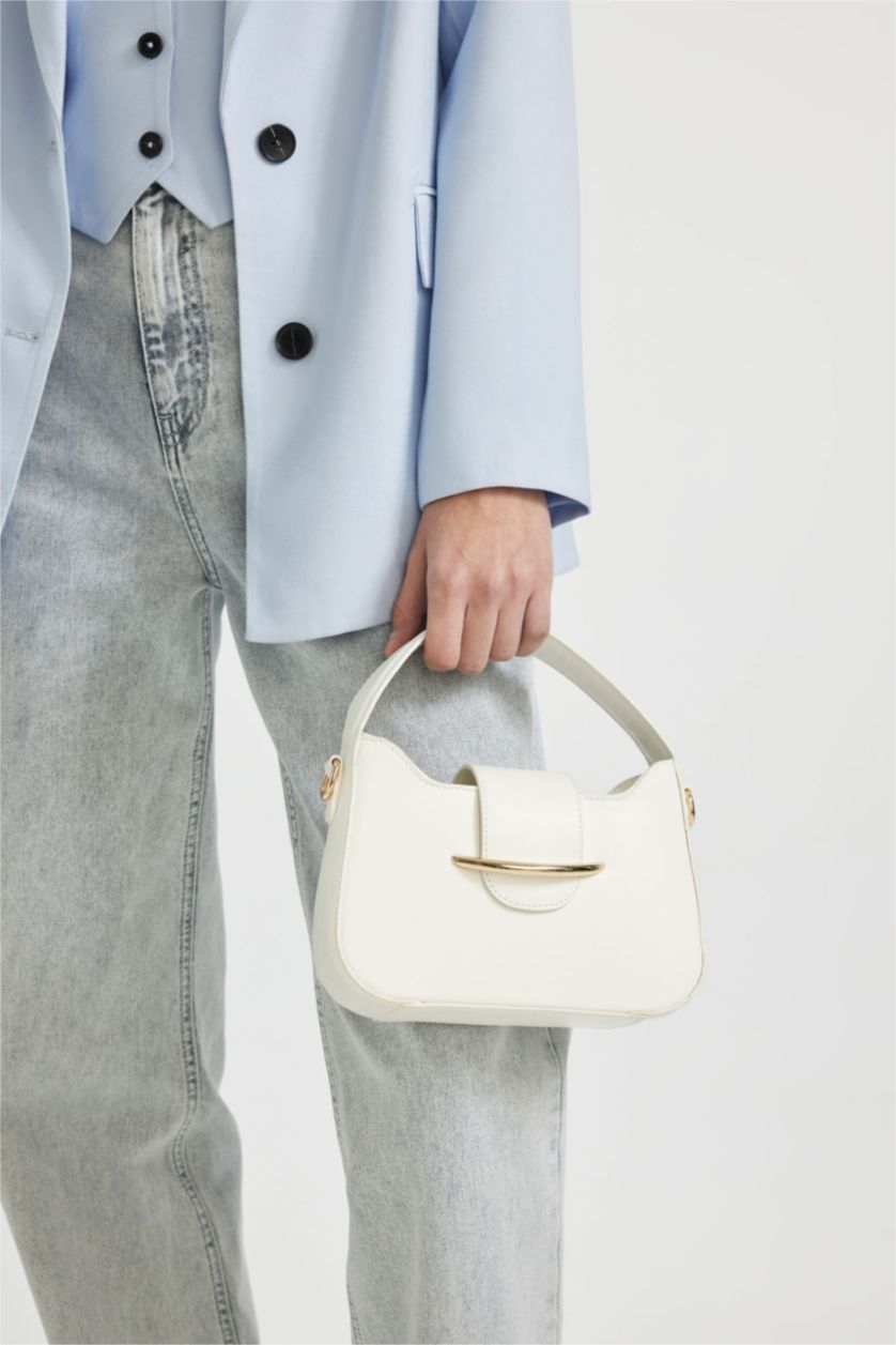 Woman White Faux Leather Shoulder bag
