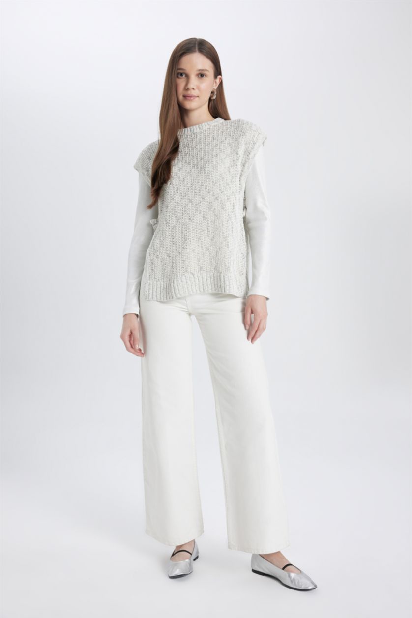 WOMAN Ecru Regular Fit Crew Neck Vest