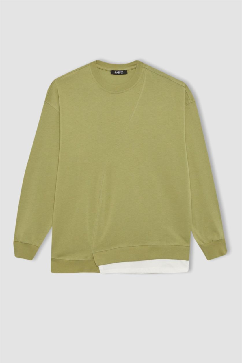 Woman Green Regular Fit Crew Neck Basic Sweatshirt Tunic