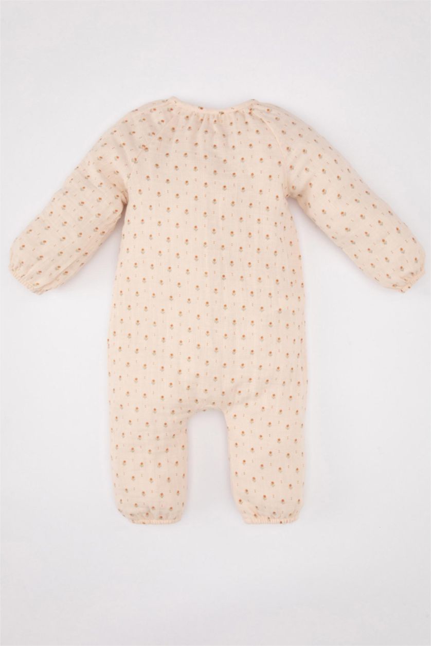 طفلة صغيرة بيج فاتح جمبسوت بناتي بنقشة الزهور حديثي الولادة